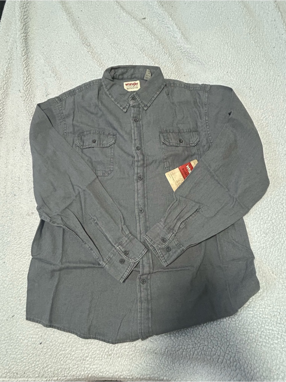 Wrangler Men's Button-Down Work Shirt in Charcoal